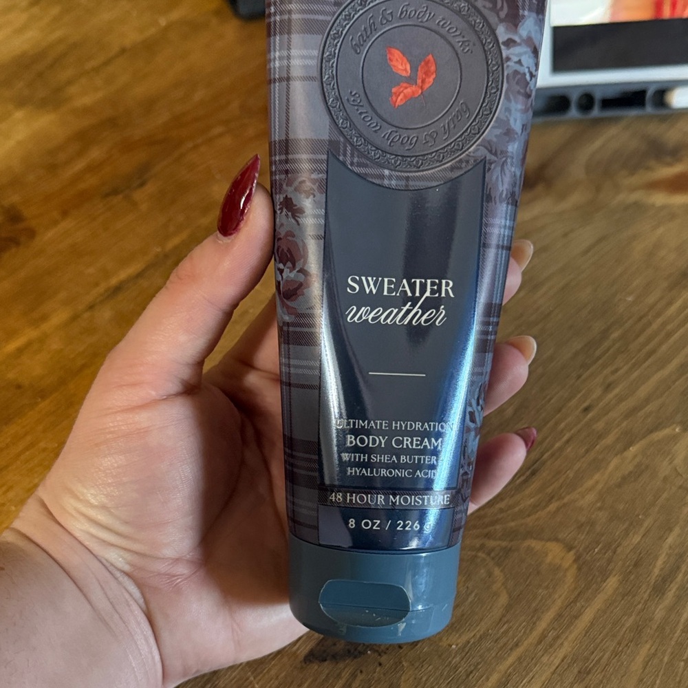 Bath & Body Works Sweater Weather Body Cream